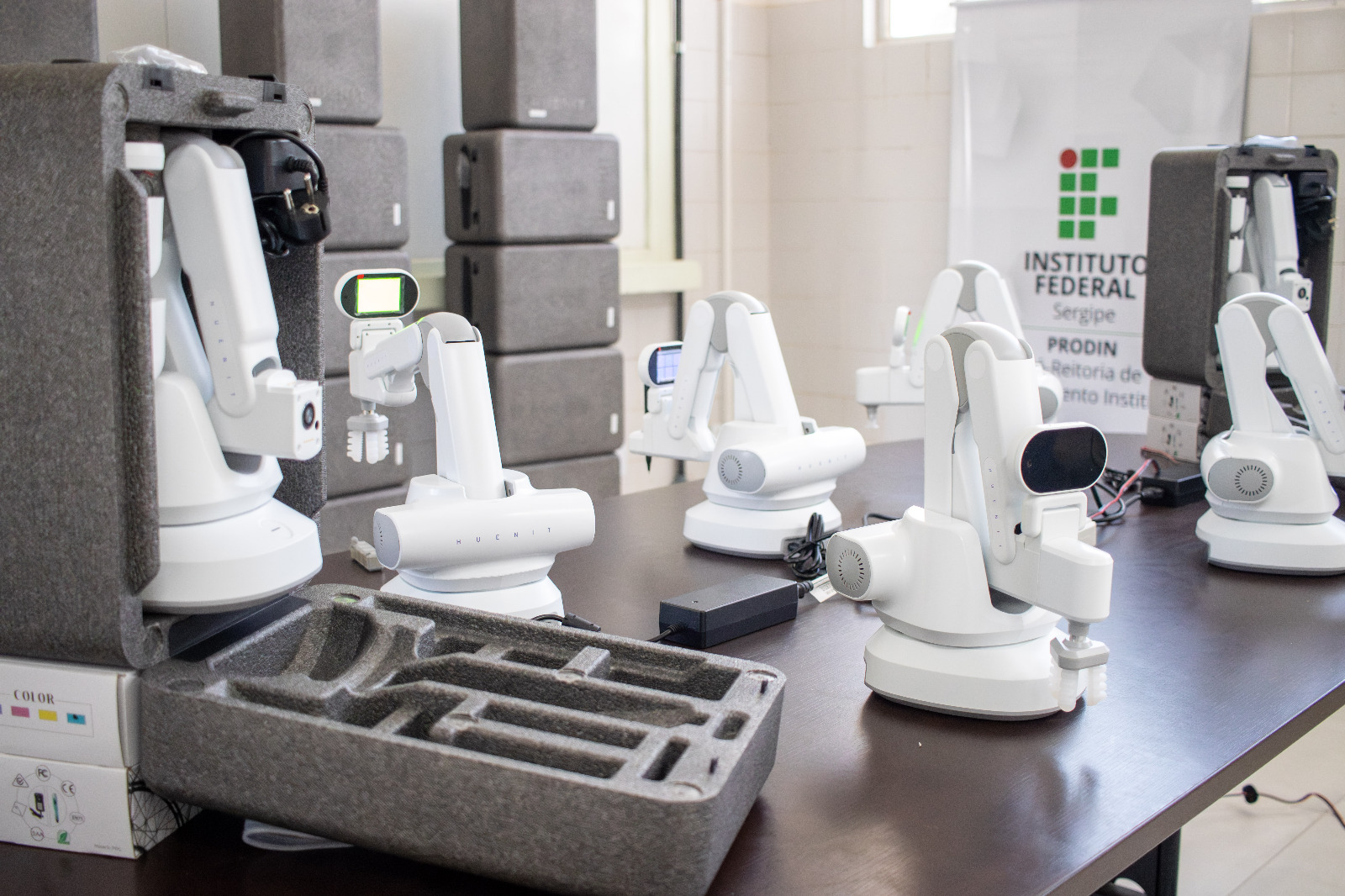 Braços robóticos 4