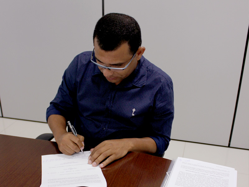 Foto 4 - ok Osman Santos diretor do Campus Lagarto