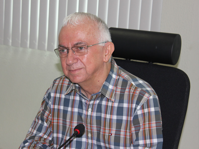 Foto 2 ok - Reitor do IFS Ailton Ribeiro de Oliveira