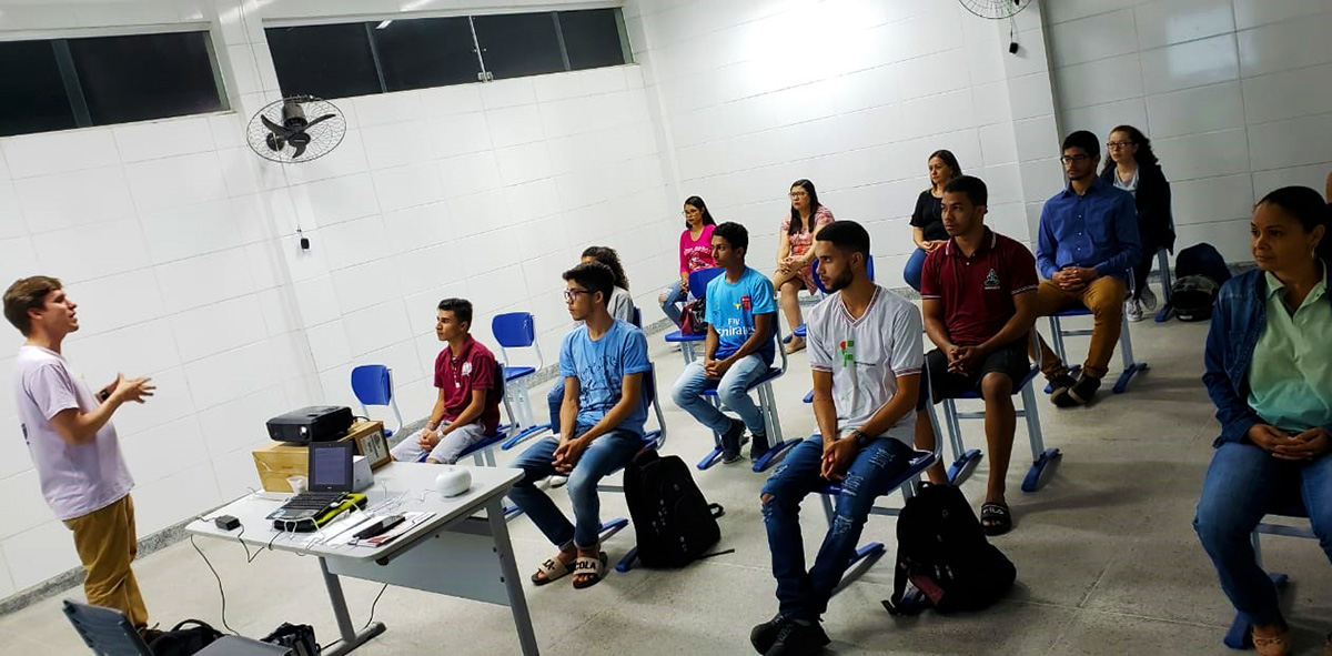 Ano passado o professor Christtianno deu um minicurso sobre técnicas de respiração no Campus Itabaiana 2