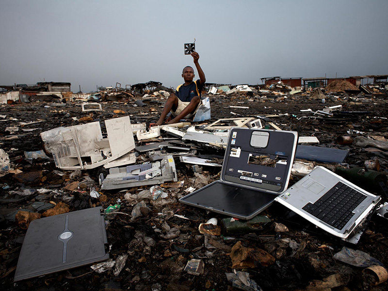 forum residuos solidos foto Andrew McConnell nome Rumbish Dump 2 0 800x600