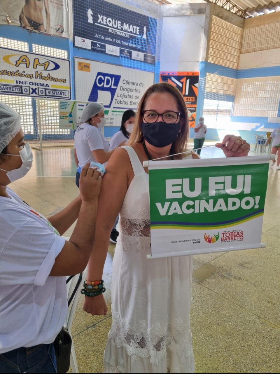 b8afb226 c7b7 4bb1 81e4 bcafc8b0ce40